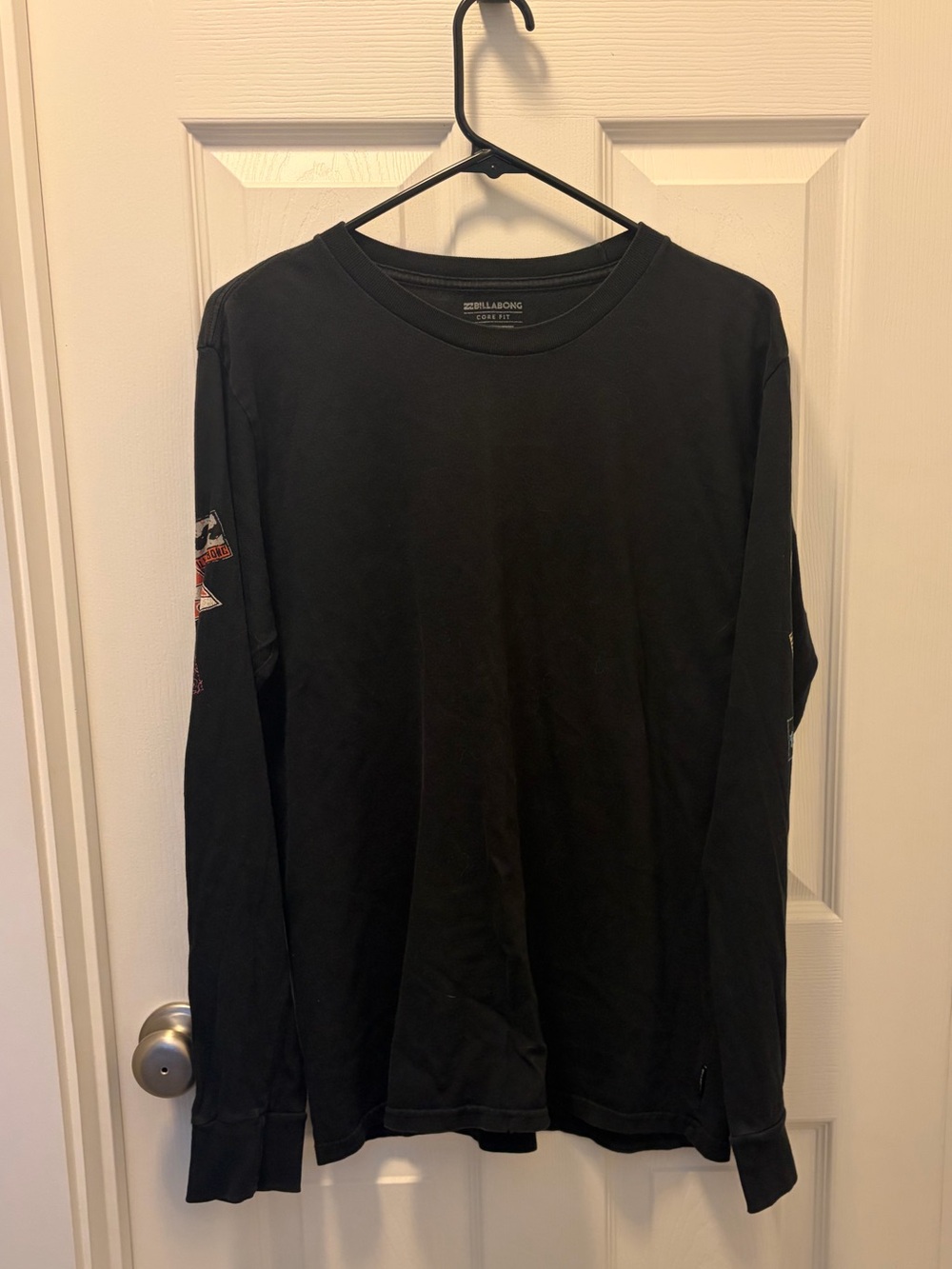 Billabong Black Long Sleeve Crew with Sleeve Graphic